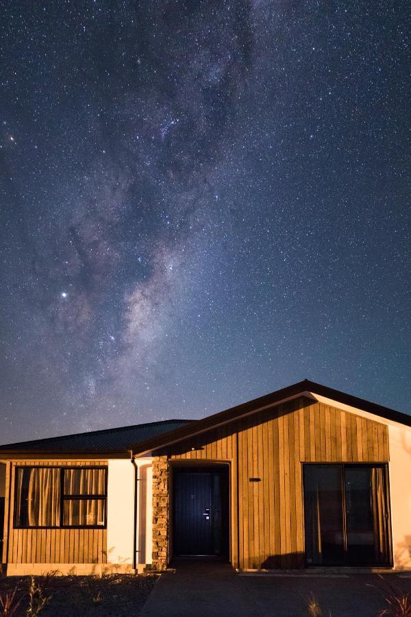 Neptune - Lake Tekapo Exterior foto